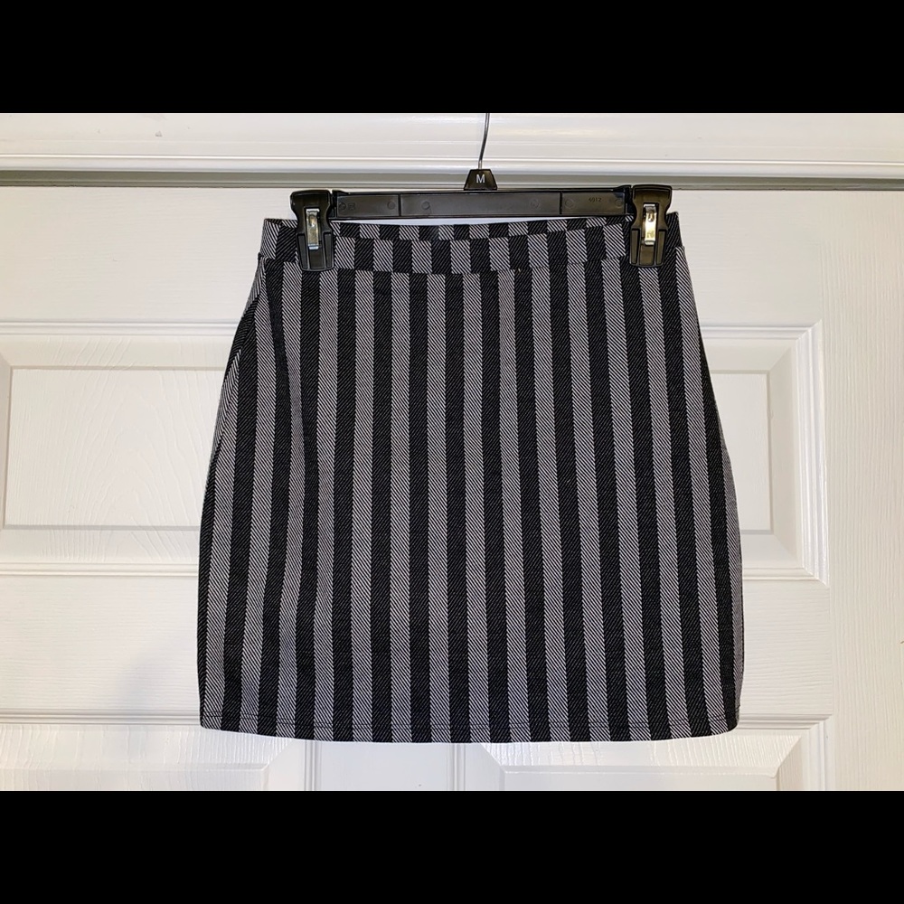 Forever21 striped Mini skirt